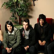Lovehatehero - List pictures