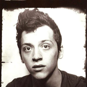 Slim Twig - List pictures