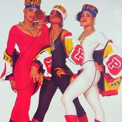 Salt N Pepa - List pictures