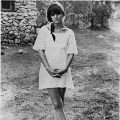 Linda Ronstadt - List pictures