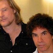 Hall & Oates - List pictures