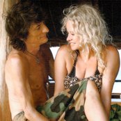 Ronnie Wood - List pictures