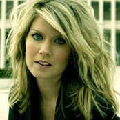 Natalie Grant - List pictures
