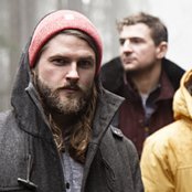 Mighty Oaks - List pictures