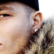 Cheek - List pictures