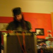 Pete Swanson - List pictures