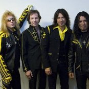Stryper - List pictures