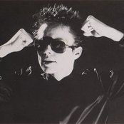 Laurie Anderson - List pictures