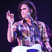 Joshua James - List pictures