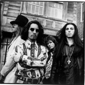 Guardian - List pictures