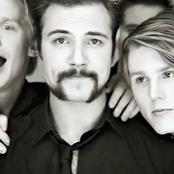 Royal Republic - List pictures