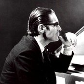Bill Evans - List pictures