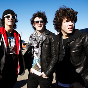 Jonas Brothers - List pictures
