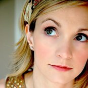 Cara Dillon - List pictures