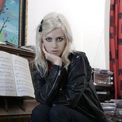 Gin Wigmore - List pictures