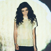 Lorde - List pictures