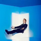 Eric Hutchinson - List pictures