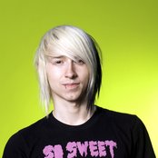 Le Castle Vania - List pictures