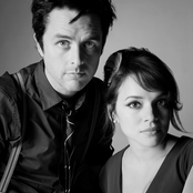 Billie Joe + Norah - List pictures