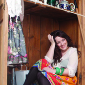 Erin - List pictures