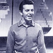 Dion - List pictures