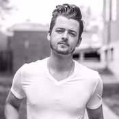 Chase Bryant - List pictures
