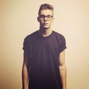 Virginia To Vegas - List pictures