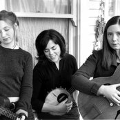 Be Good Tanyas - List pictures