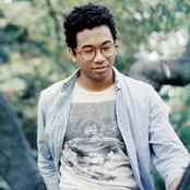Toro Y Moi - List pictures