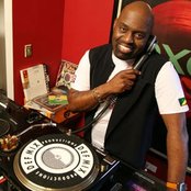 Frankie Knuckles - List pictures