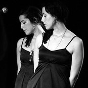 The Watson Twins - List pictures