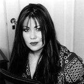 Jann Arden - List pictures