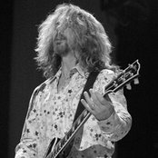 Tommy Shaw - List pictures