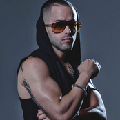 Yandel - List pictures