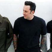 Face To Face - List pictures