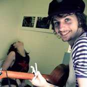 Kid Harpoon - List pictures