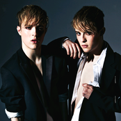 Jedward - List pictures