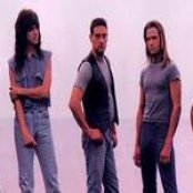 Riot - List pictures