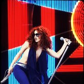 Nikka Costa - List pictures