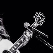 Kany Garcia - List pictures