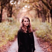 Marika Hackman - List pictures