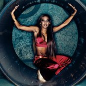 Melanie B. - List pictures