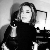 Cerys Matthews - List pictures