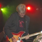 Tom Cochrane - List pictures