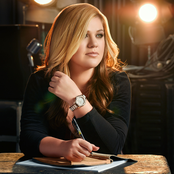 Kelly Clarkson - List pictures