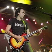 Finding Clyde - List pictures