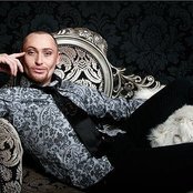 Shura - List pictures