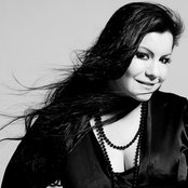 Moony - List pictures