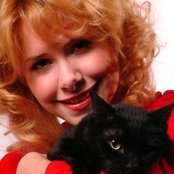 Nellie Mckay - List pictures