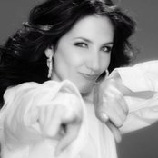 Katie Armiger - List pictures